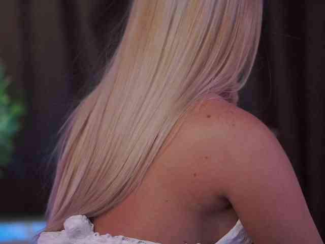 ElyssawetXX webcam