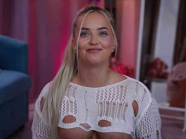 ElyssawetXX webcam