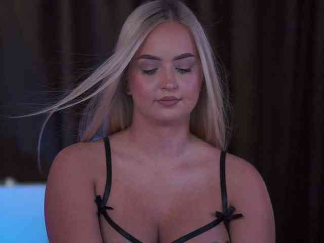 ElyssawetXX webcam