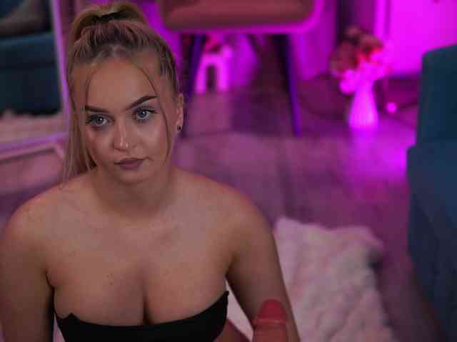 ElyssawetXX webcam
