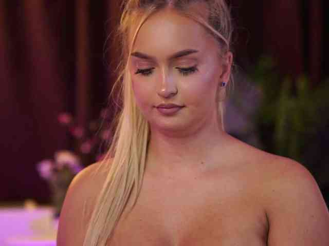 ElyssawetXX webcam