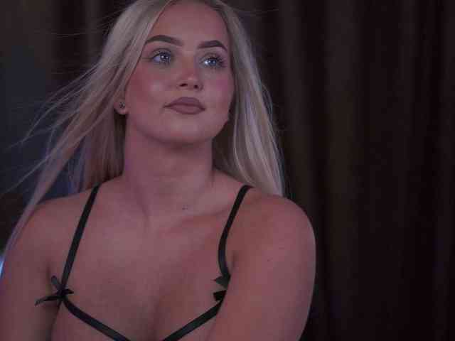 ElyssawetXX webcam