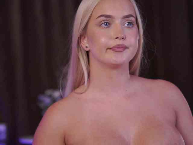 ElyssawetXX webcam
