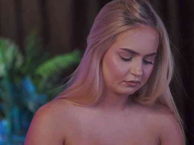 ElyssawetXX webcam