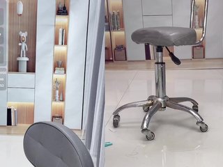 Image capture of Wink-WeiWei