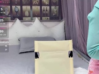 Wink-WeiWei Porn Show