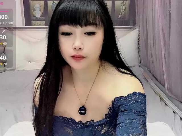 Wink-WeiWei live cam on BongaCams