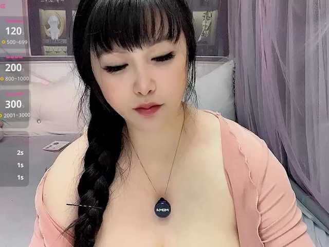 Wink-WeiWei live cam on BongaCams