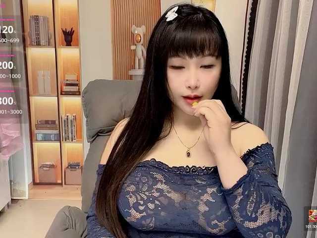 Wink-WeiWei live cam on BongaCams