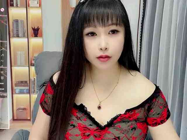 Wink-WeiWei
