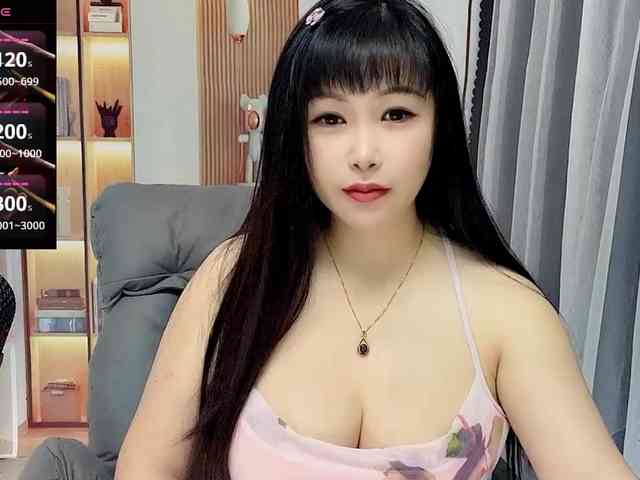 Wink-WeiWei Wink-WeiWei