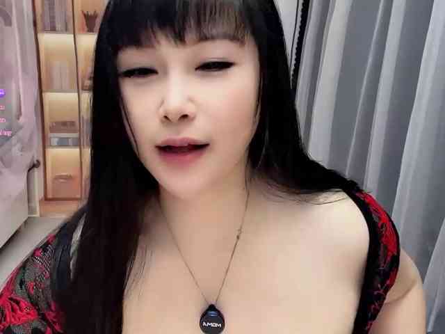 Wink-WeiWei