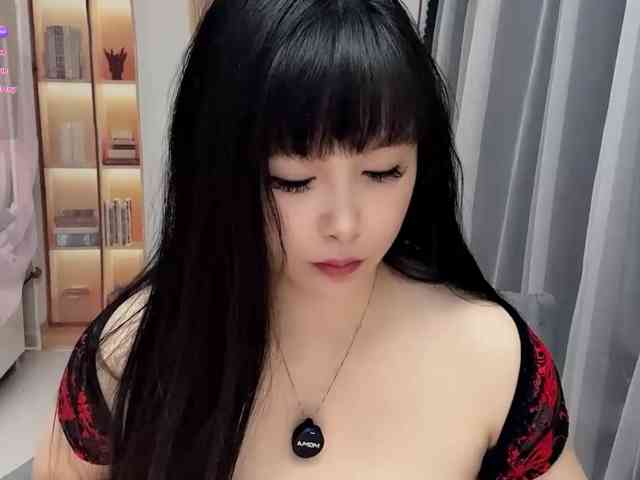 Wink-WeiWei