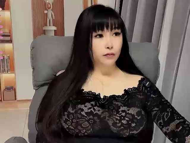 Wink-WeiWei