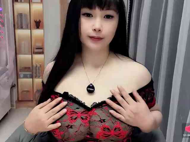 Wink-WeiWei