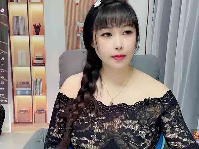 Wink-WeiWei webcam