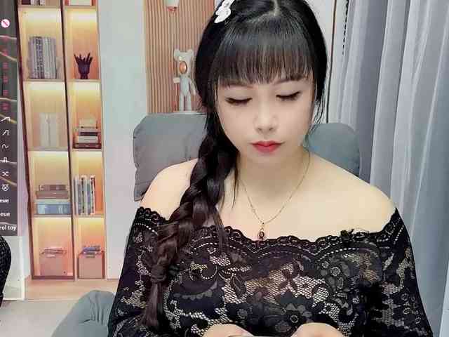 Wink-WeiWei