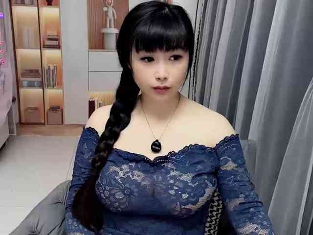 Wink-WeiWei