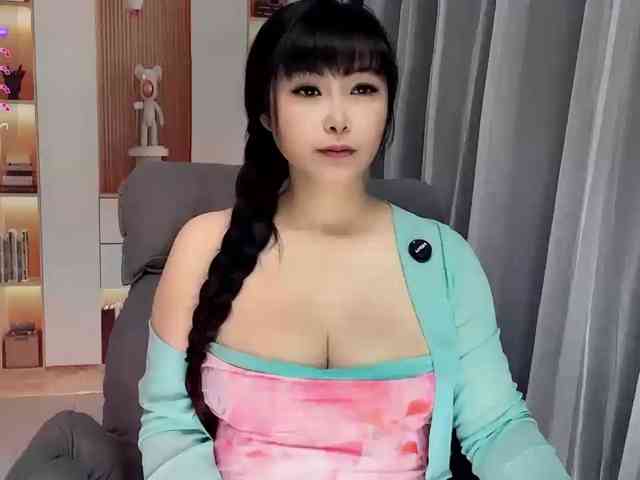 Wink-WeiWei