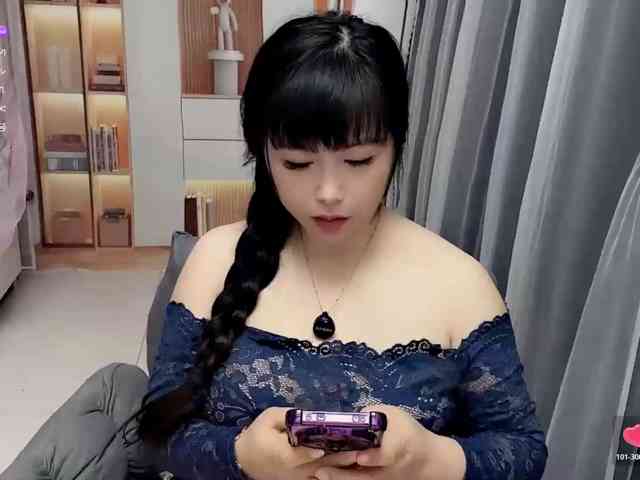 Wink-WeiWei