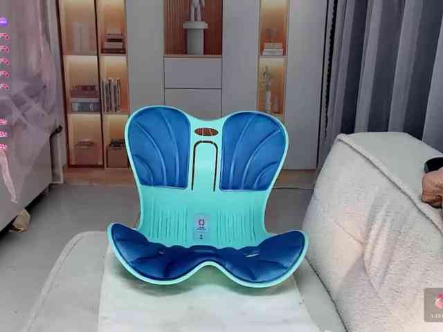 Wink-WeiWei