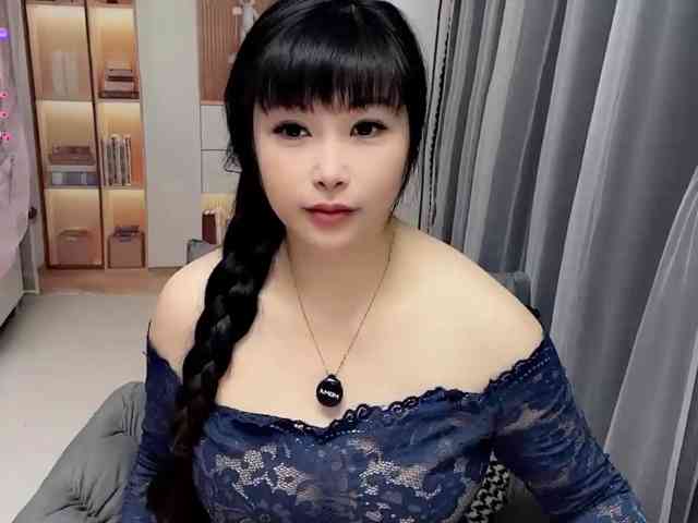 Wink-WeiWei
