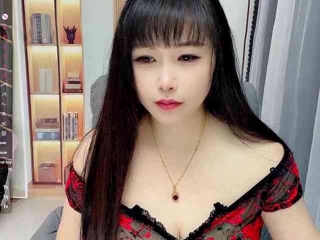 Wink-WeiWei