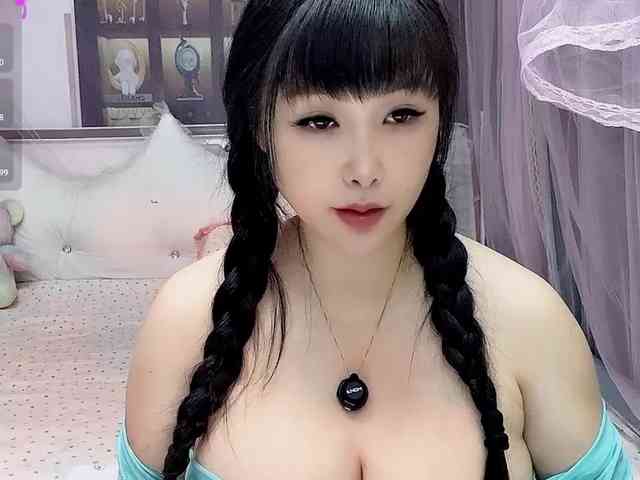 Wink-WeiWei
