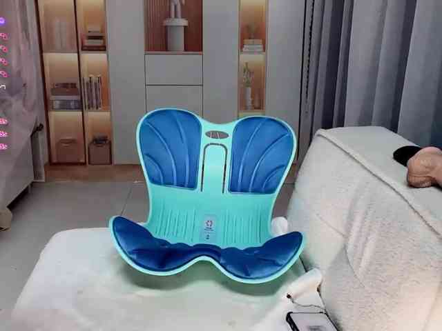 Wink-WeiWei