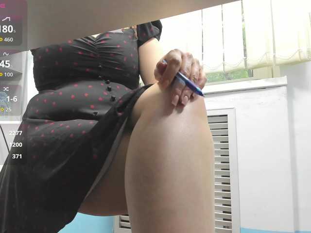 Lyalya7771 live cam on BongaCams