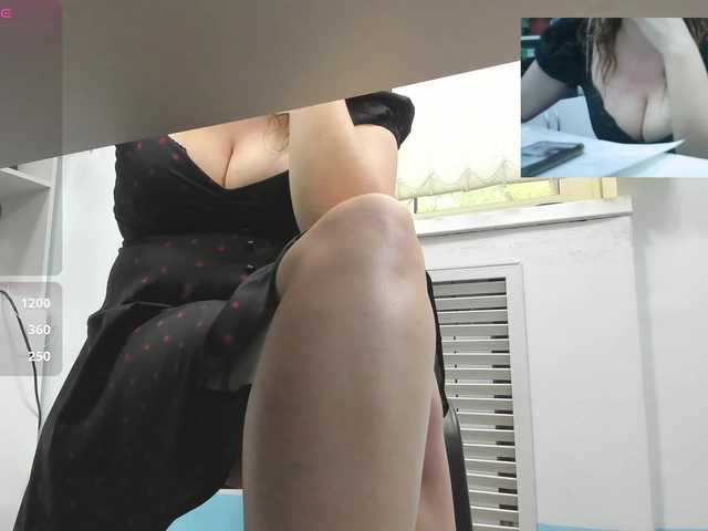 Lyalya7771 live cam on BongaCams
