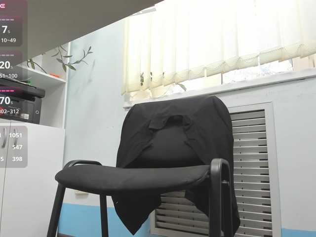 Lyalya7771 live cam on BongaCams