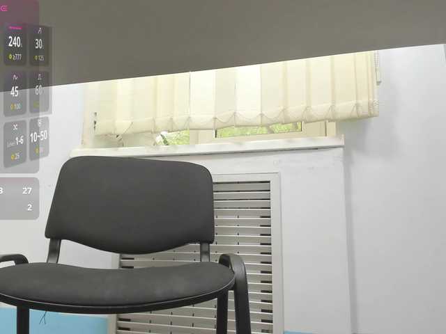Lyalya7771 live cam on BongaCams