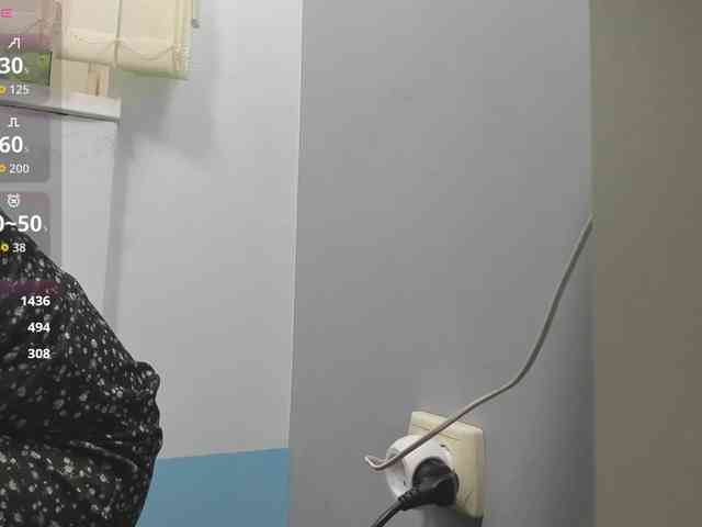 Lyalya7771 webcam