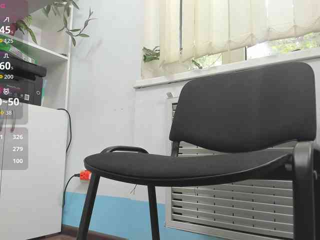 Lyalya7771 webcam