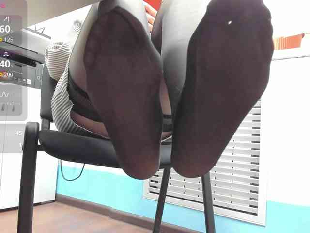 Lyalya7771 webcam