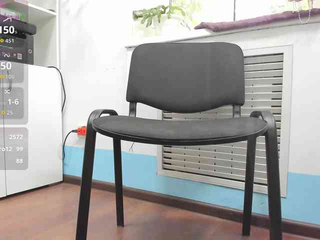Lyalya7771 webcam