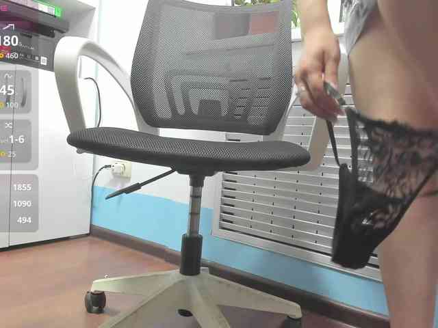 Lyalya7771 webcam