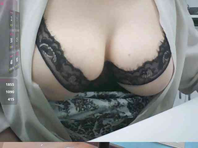 Lyalya7771 webcam