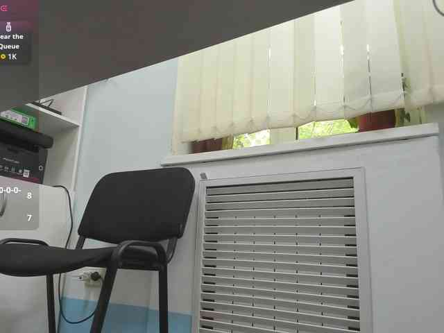 Lyalya7771 webcam
