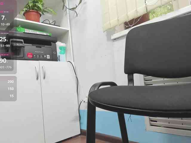 Lyalya7771 webcam