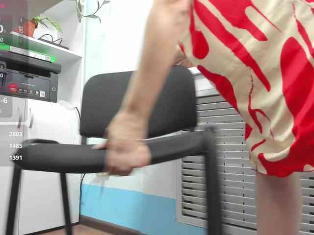 Lyalya7771 webcam