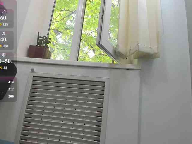 Lyalya7771 webcam