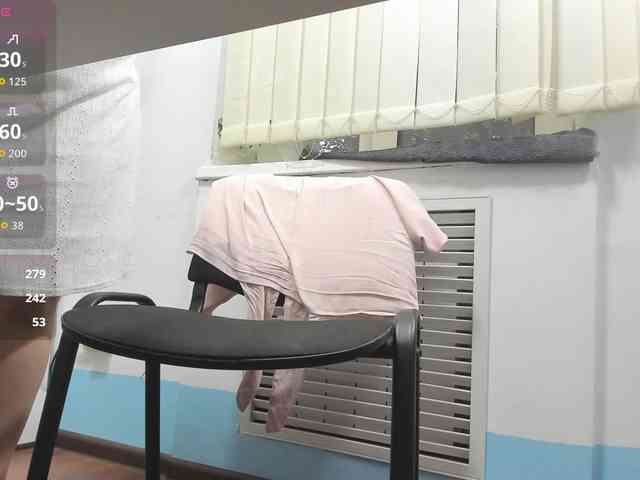 Lyalya7771 webcam