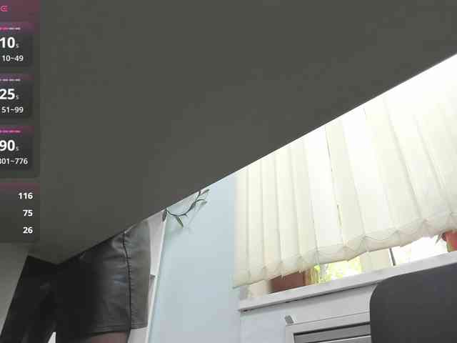 Lyalya7771 webcam