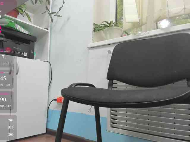Lyalya7771 webcam