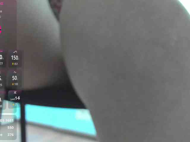 Lyalya7771 Live Webcam on BongaCams