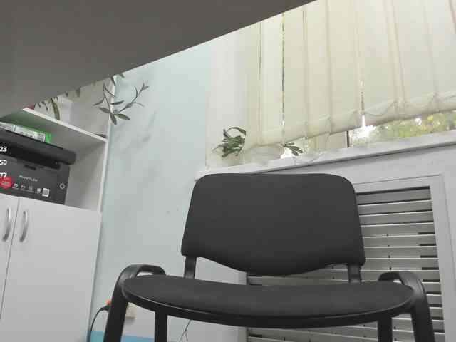 Lyalya7771 webcam