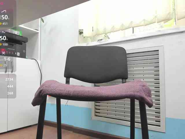 Lyalya7771 webcam