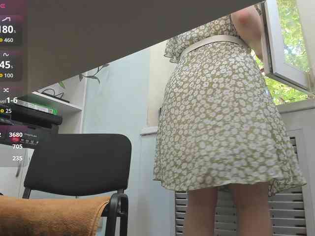 Lyalya7771 webcam